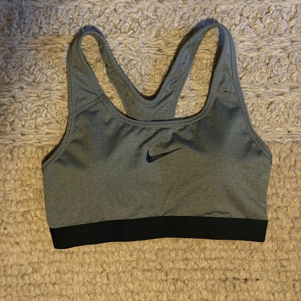 Nike Women's Heather Gray Sports Bra